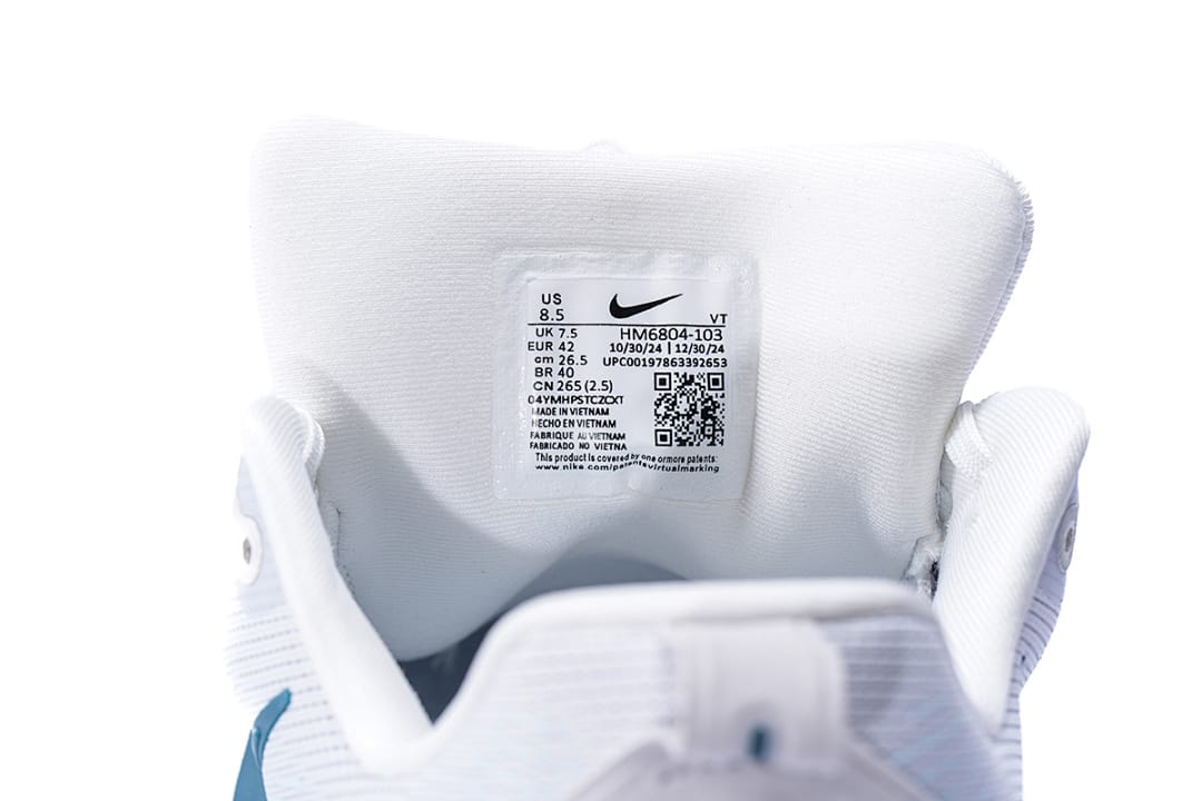 Nike Zoom Vomero 18 AA Edition Summit White Geode Teal
