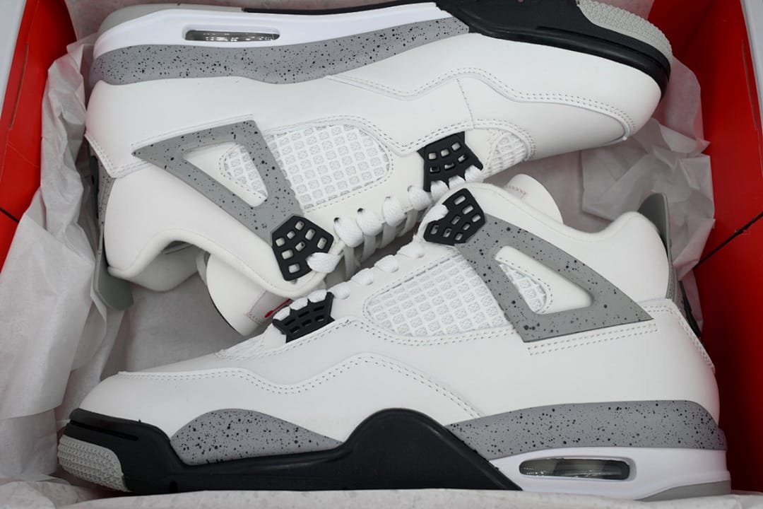 Air Jordan 4 Retro OG White Cement (Colorway 4)