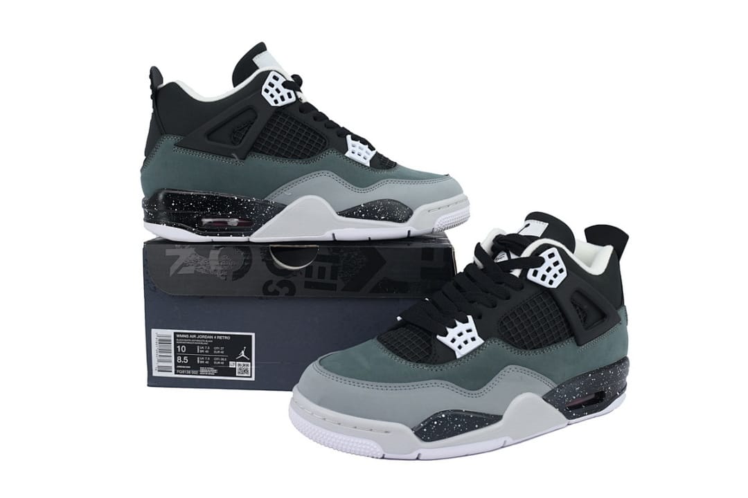 Air Jordan 4 Retro Fear (Colorway 4)