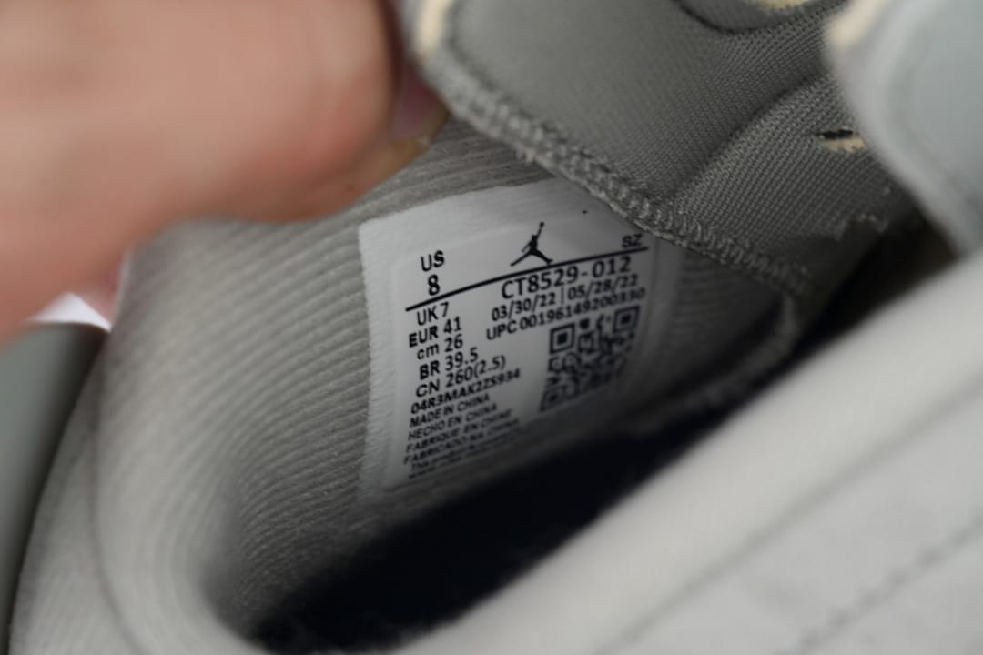 Air Jordan 6 Premium x OFF White Georgetown