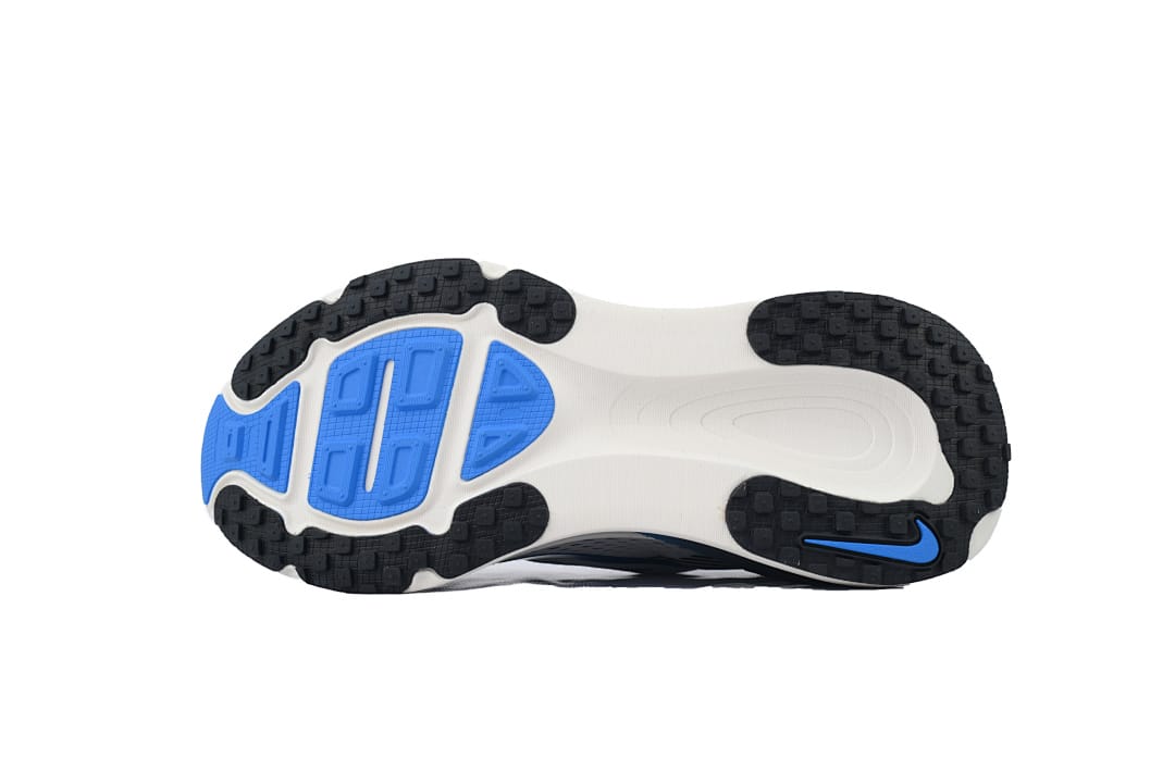 Nike Zoom Vomero 18 AA Edition White Black Photo Blue
