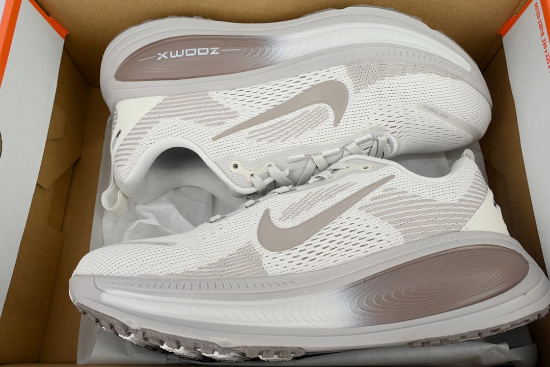 Nike Zoom Vomero 18 AA Edition Brown
