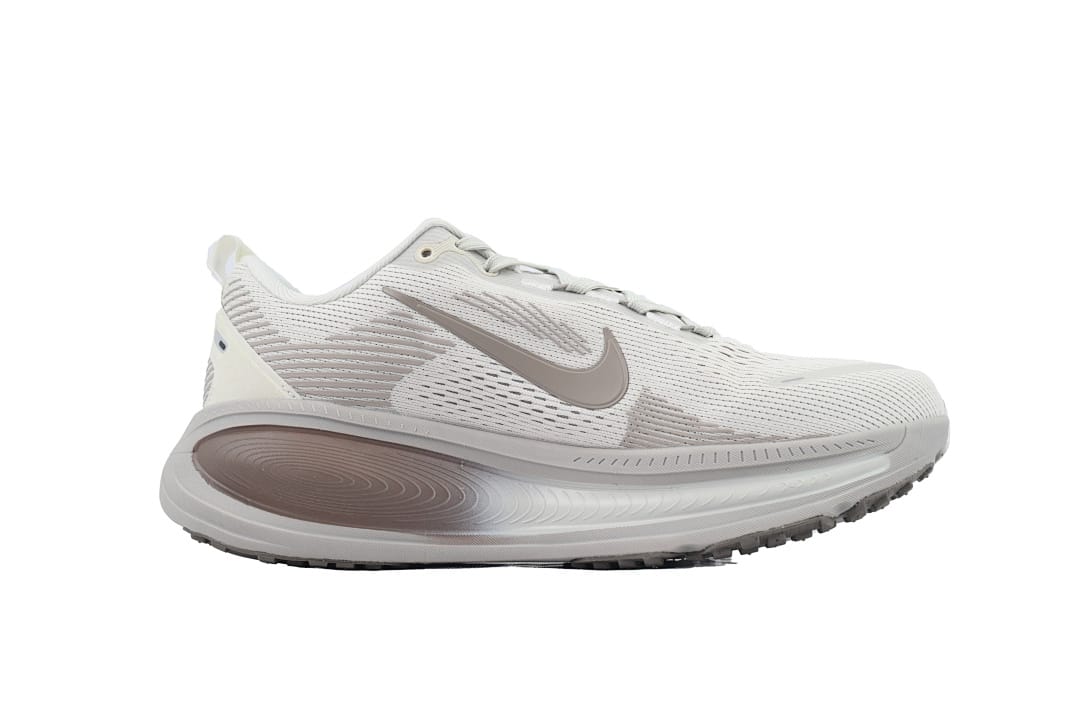 Nike Zoom Vomero 18 AA Edition Brown