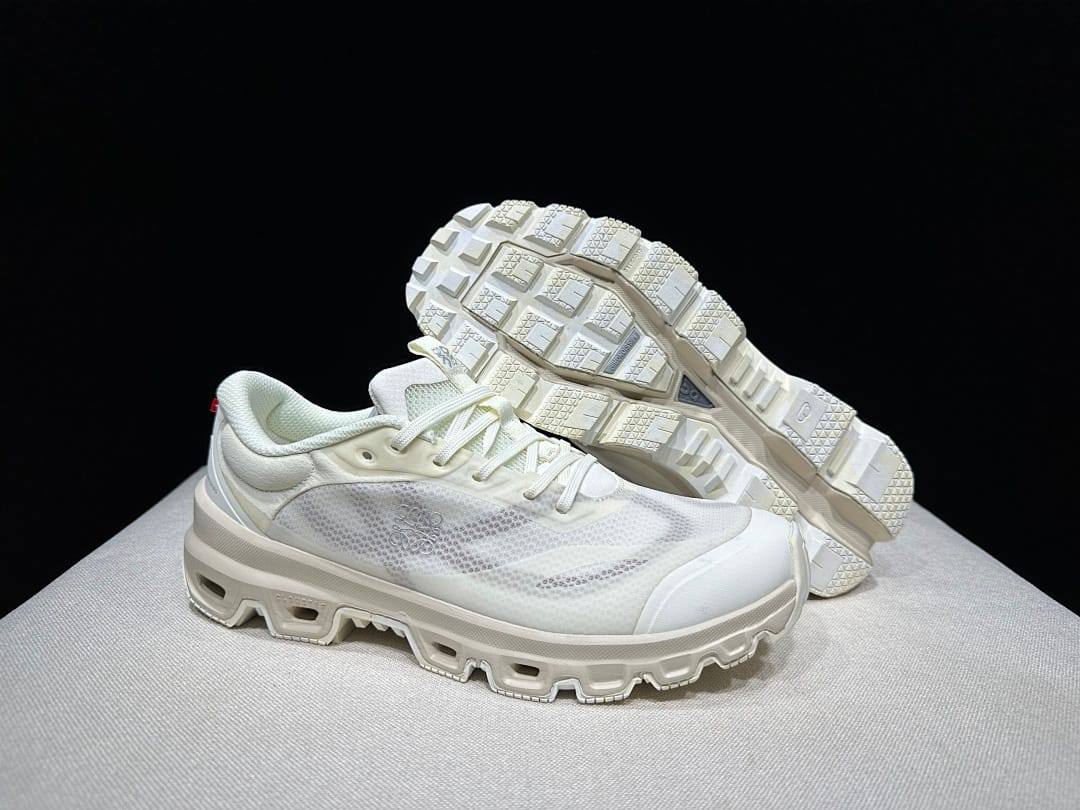 On × LOEWE Cloudventure 2.0 'Beige'