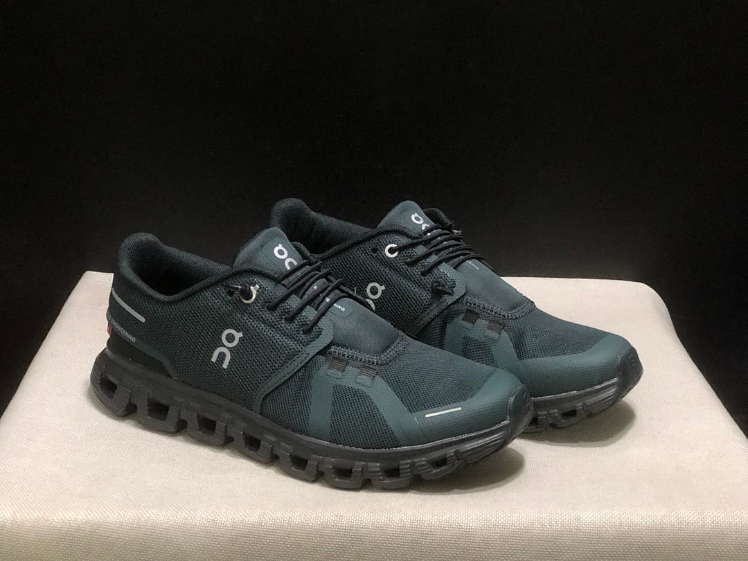 On Cloud 6 'Green' (Colorway 2)