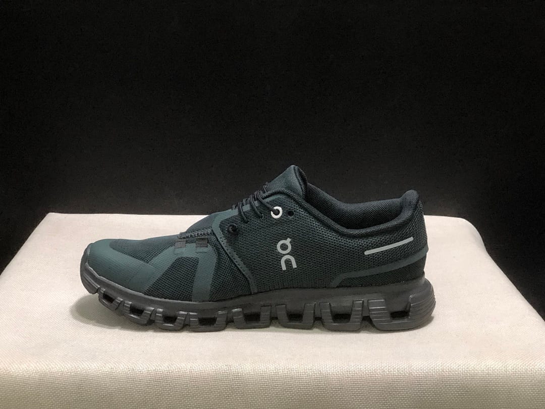 On Cloud 6 'Green' (Colorway 2)