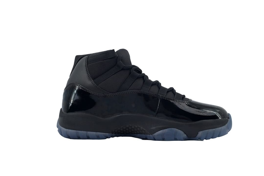 Air Jordan 11 Retro x A Ma Maniére Gamma Blue (Colorway 5)