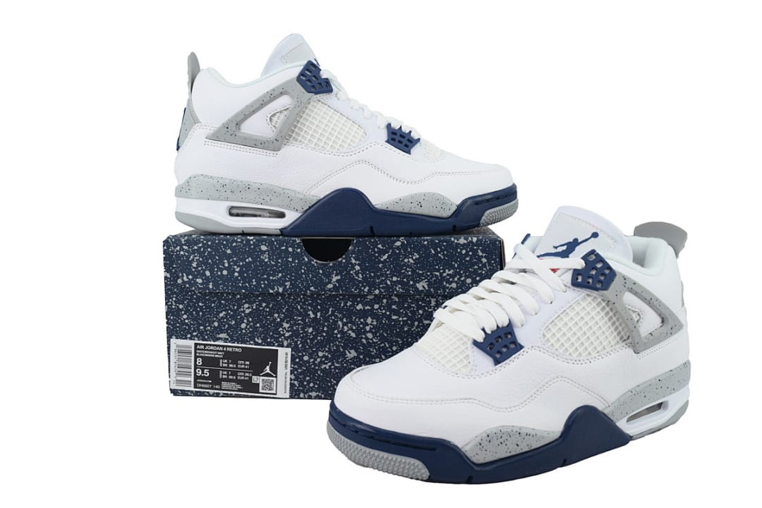 Air Jordan 4 Retro Midnight Navy (Colorway 4)