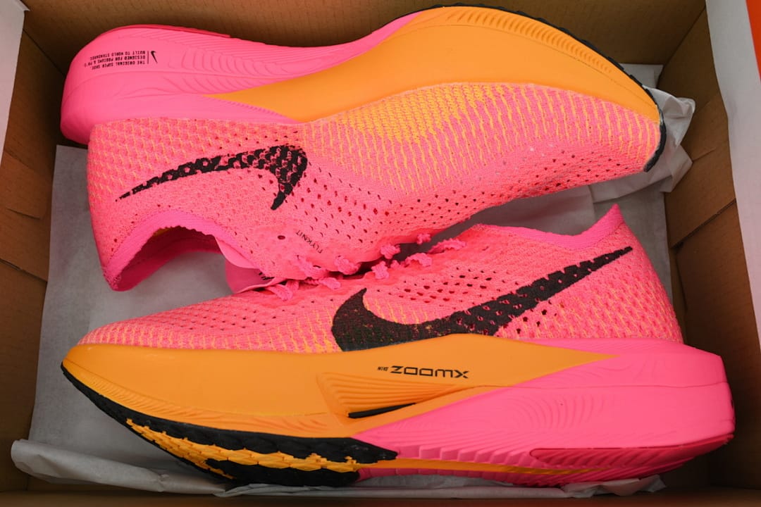 Nike ZoomX Vaporfly Next% 3 BA Edition Hyper Pink