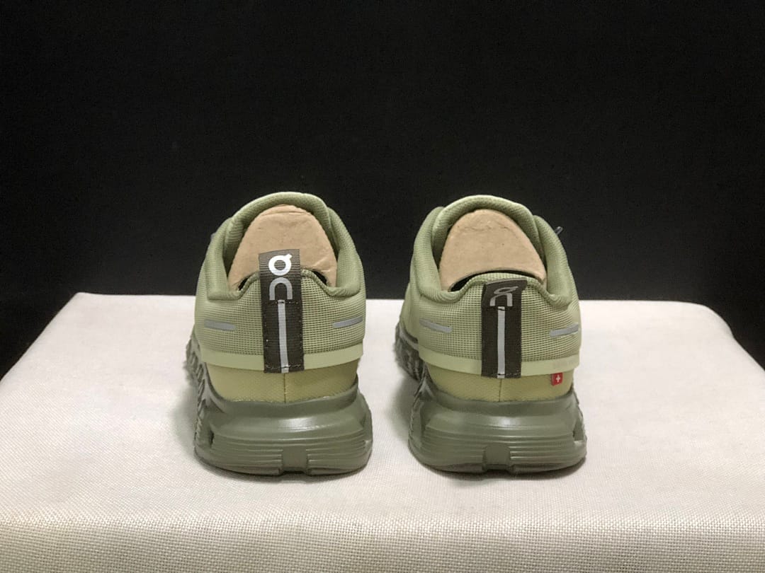 On Cloud 6 'Green'