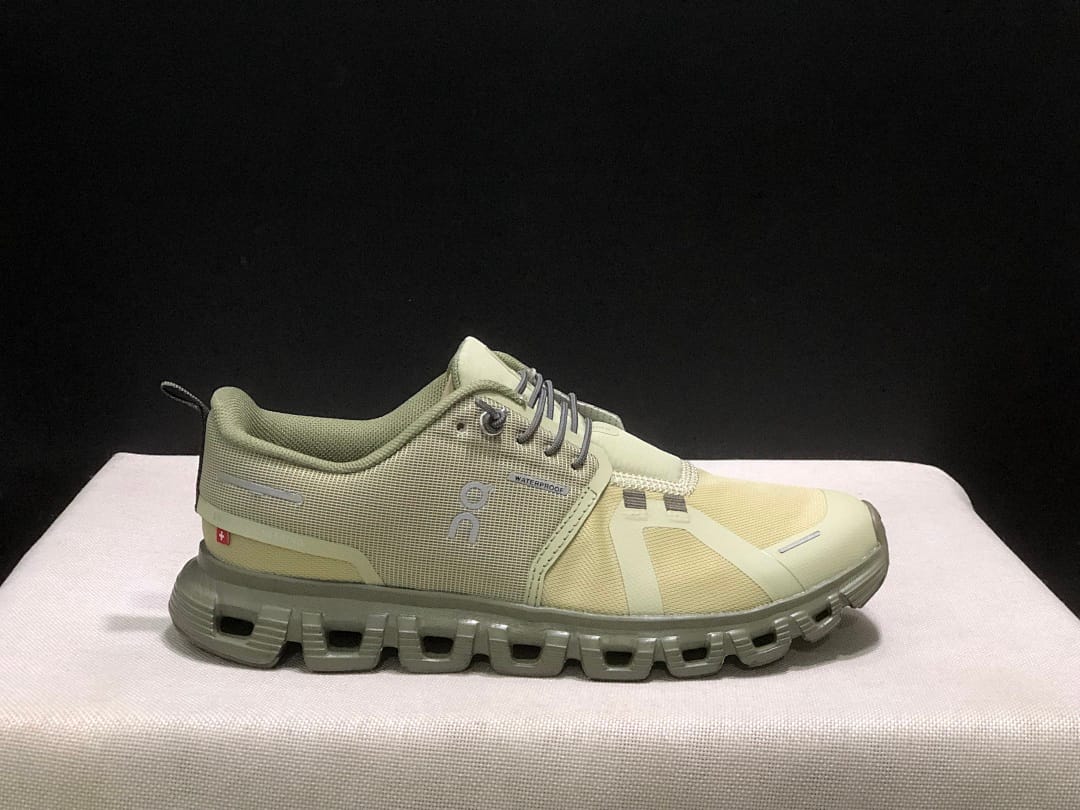 On Cloud 6 'Green'