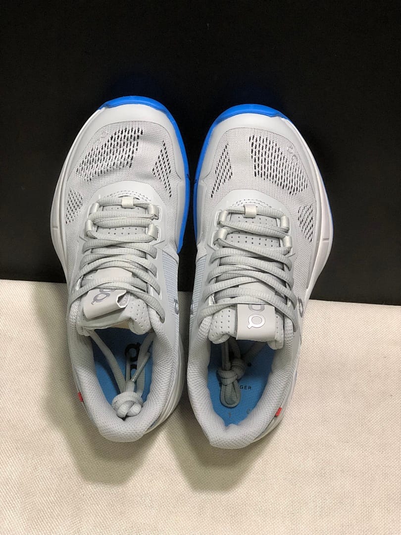 On The Roger Pro (Colorway 4)