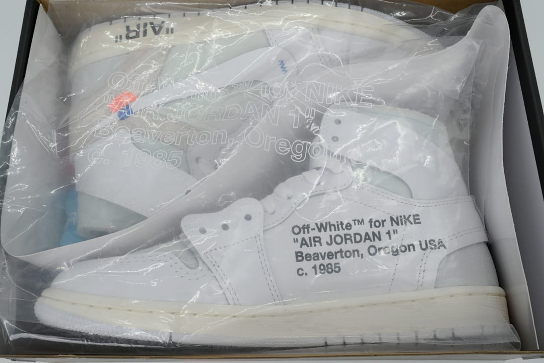 Air Jordan 1 Retro High OG (Colorway 2)