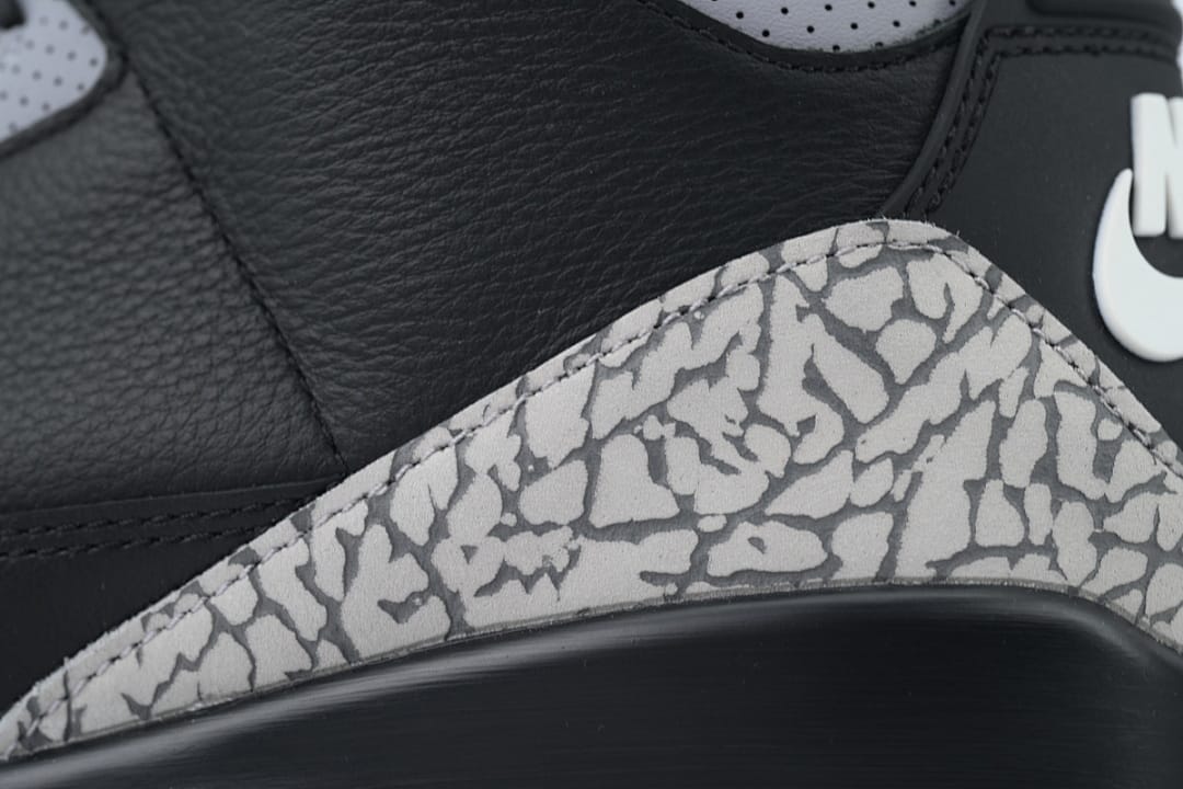 Air Jordan 3 Retro OG Black Cement