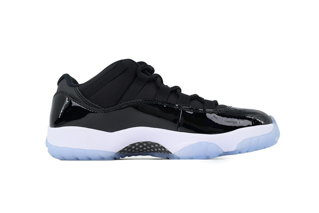 Air Jordan 11 Retro Low x OFF White White/Midnight Navy