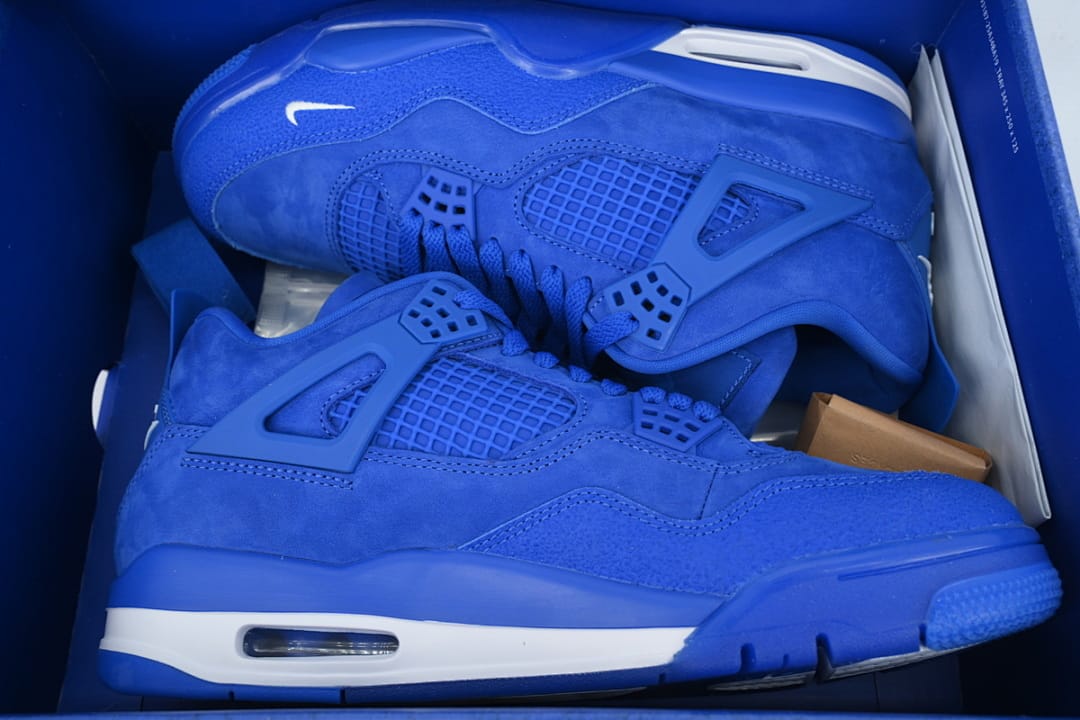 Air Jordan 4 Retro OG x Nigel Sylvester OG SP Blue Brick