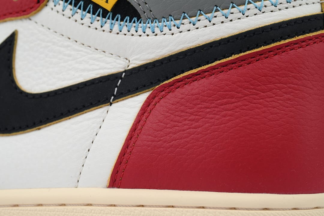 Air Jordan 1 Retro High OG Chicago Shadow (Colorway 2)