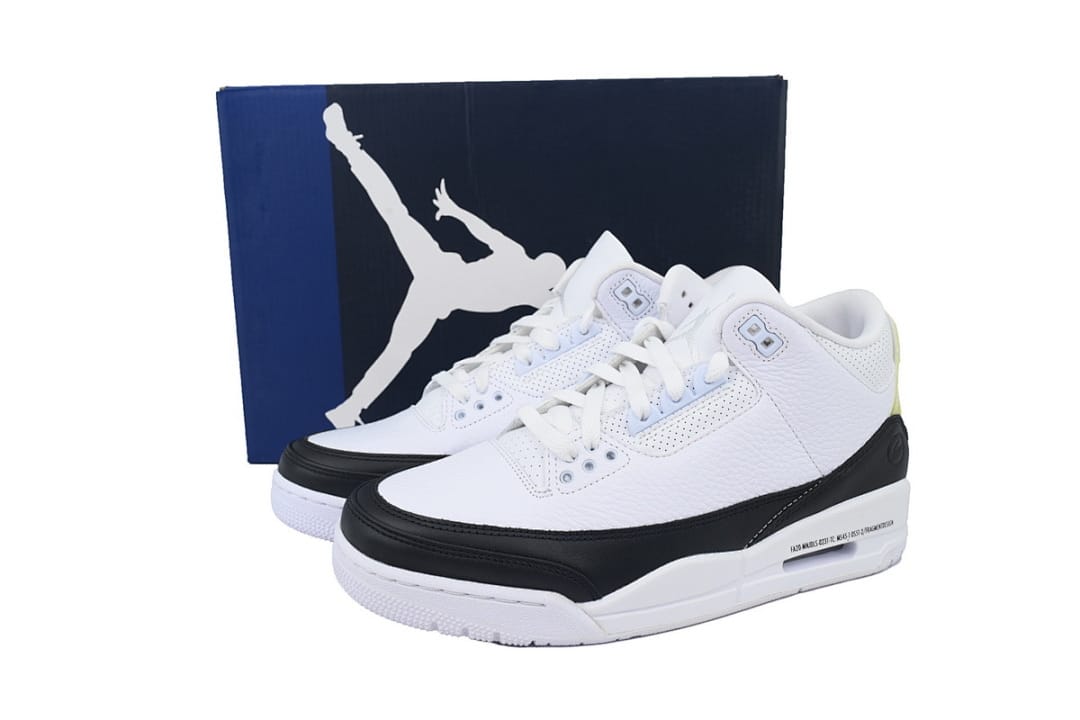 Air Jordan 3 Retro White