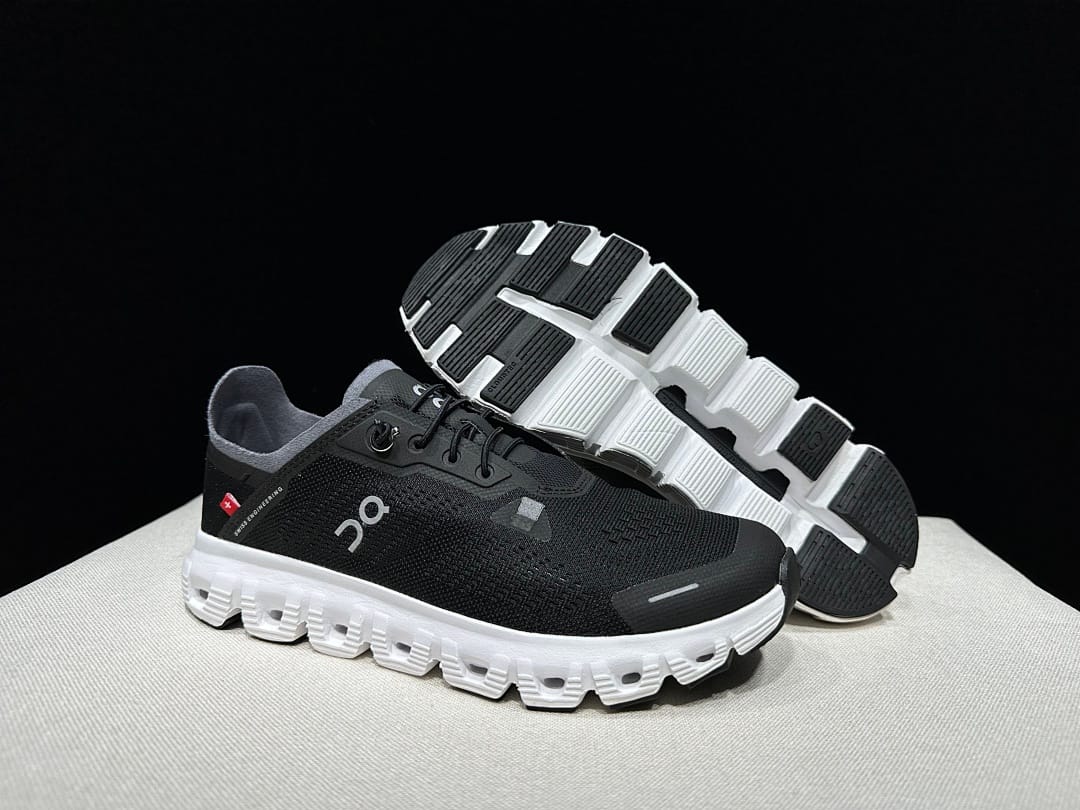 On Cloud 6 Coast (Colorway 4)