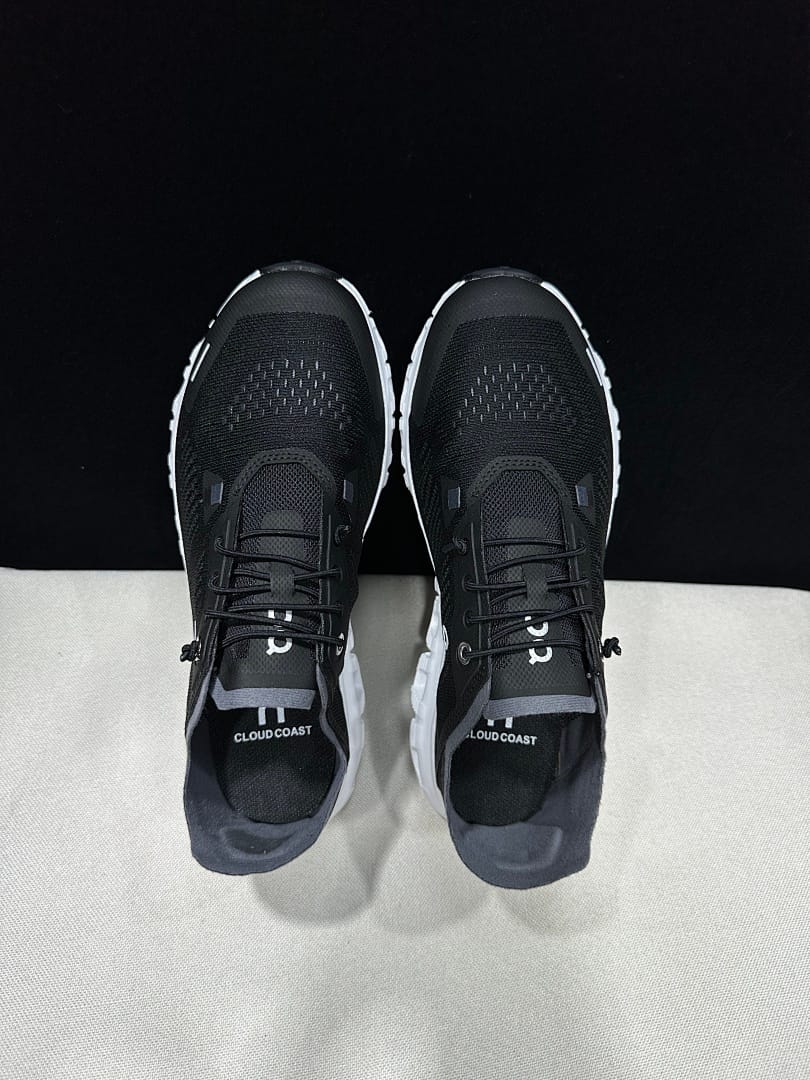 On Cloud 6 Coast (Colorway 4)