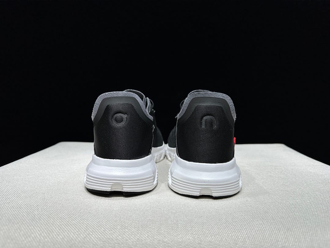 On Cloud 6 Coast (Colorway 4)