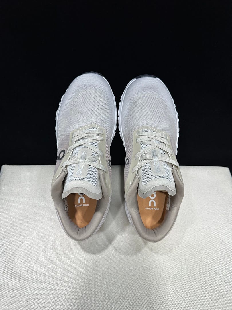 On Cloud 6 Push (Colorway 9)