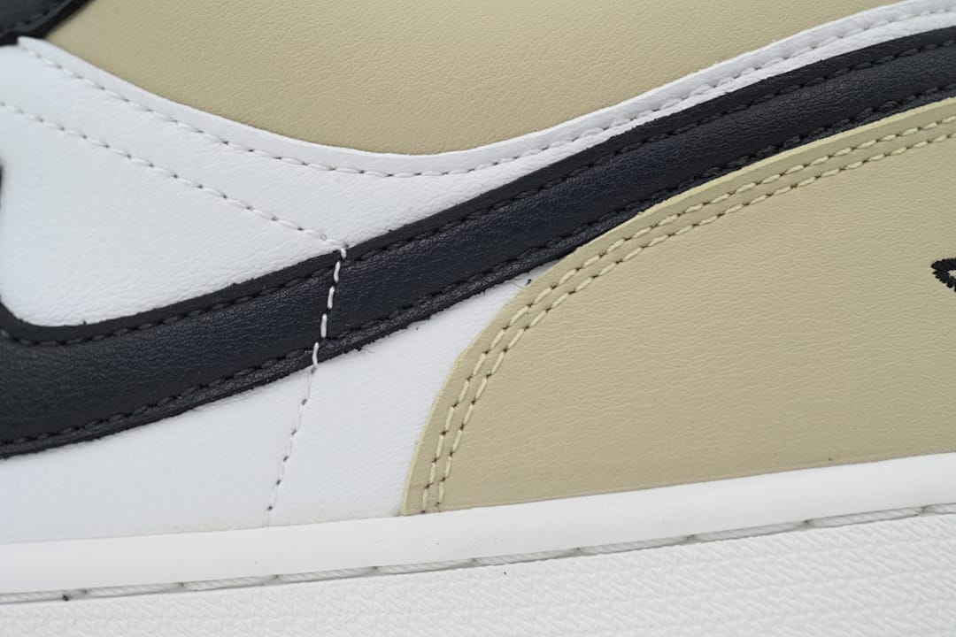 Air Jordan 1 Low Cake