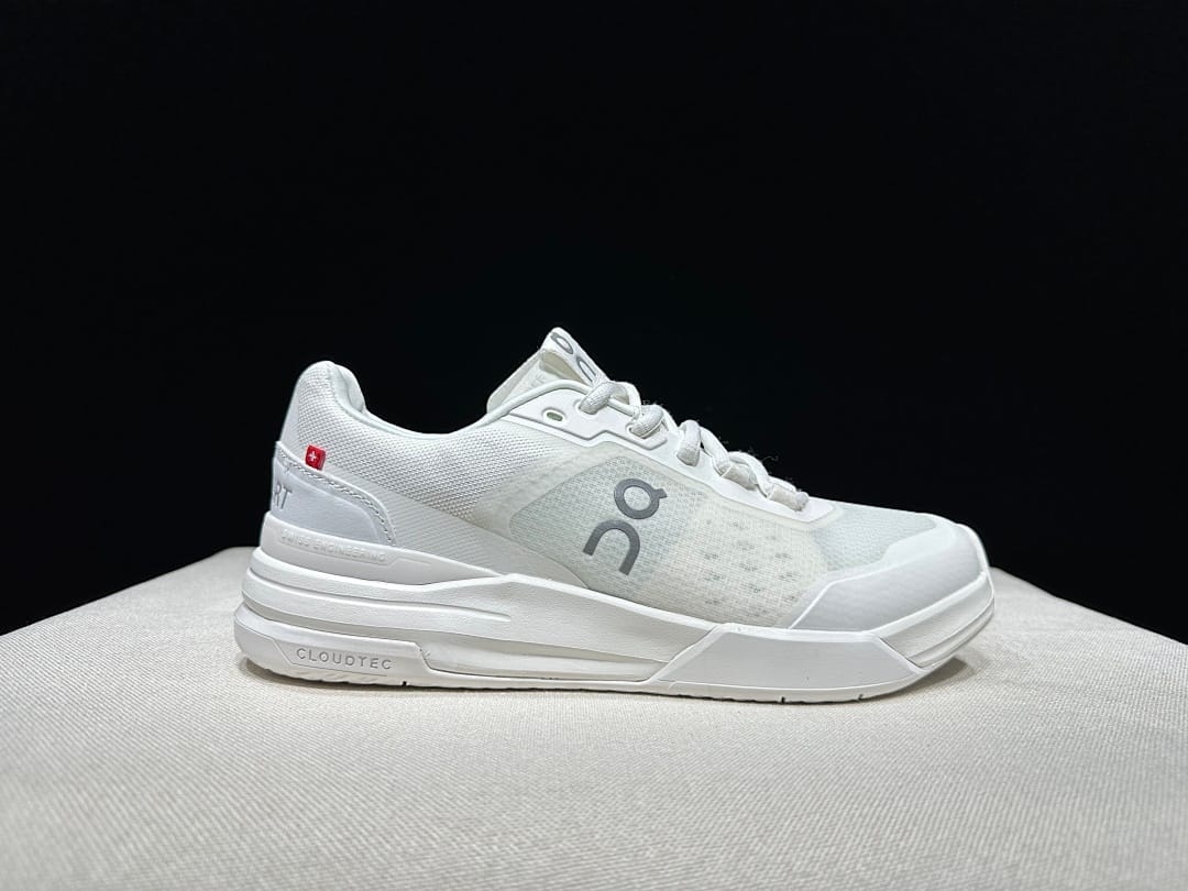 On THE ROGER Clubhouse Pro 'Triple White'