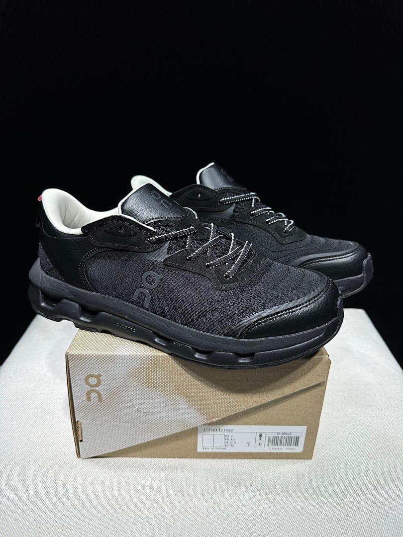 On × Zendaya Cloudzone (Colorway 6)