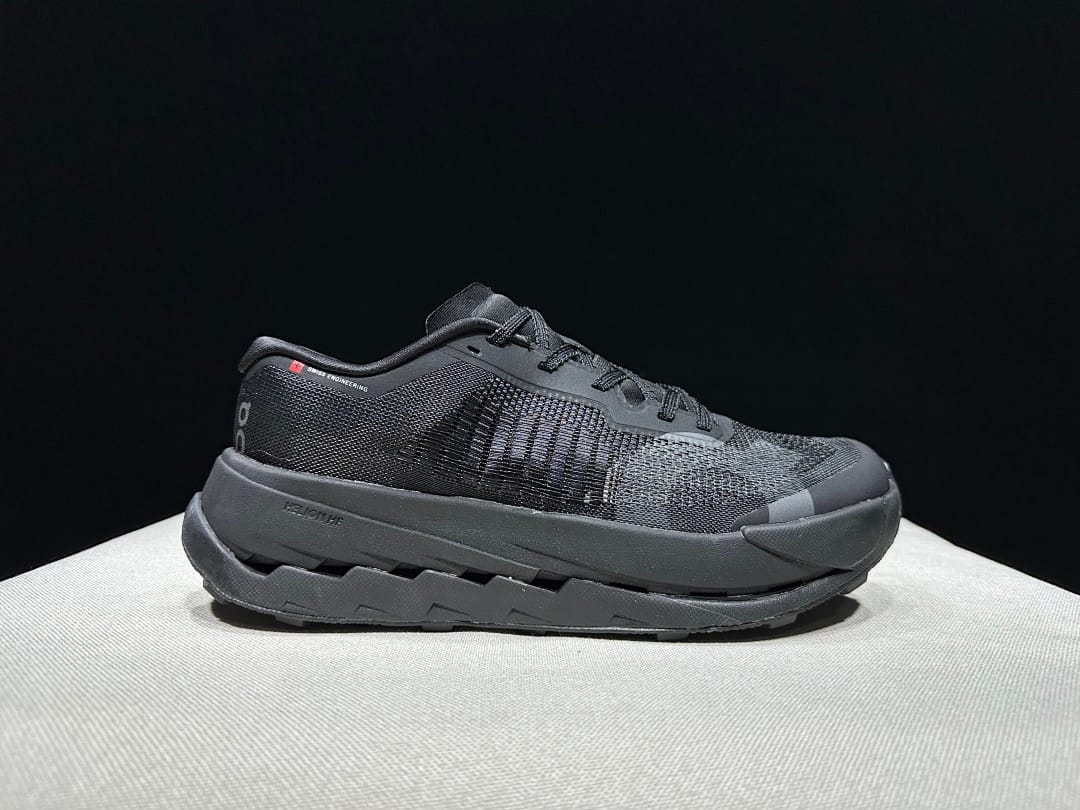 On Cloudultra Pro (Colorway 12)