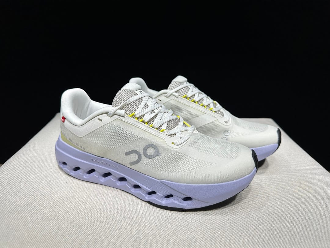 On Cloudsurfer Next 'Ivory' (Colorway 2)