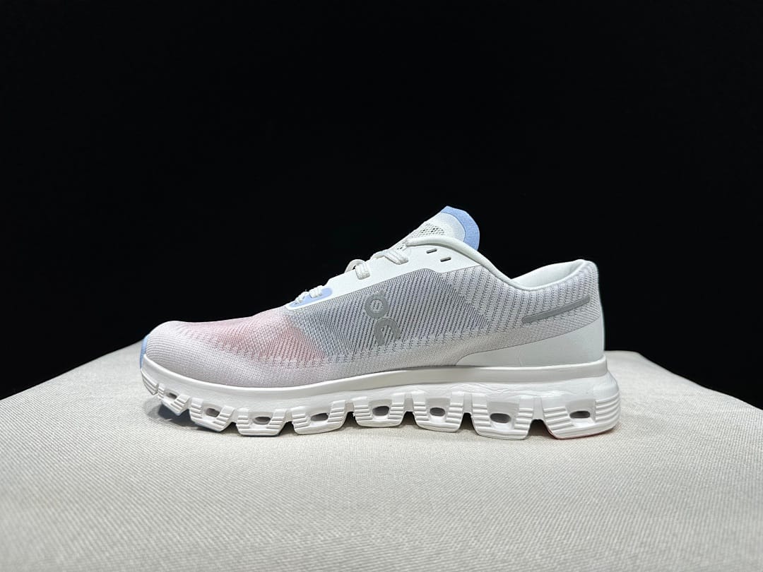 On Cloud 6 Push (Colorway 6)
