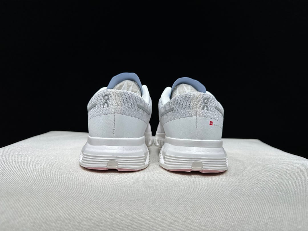 On Cloud 6 Push (Colorway 6)