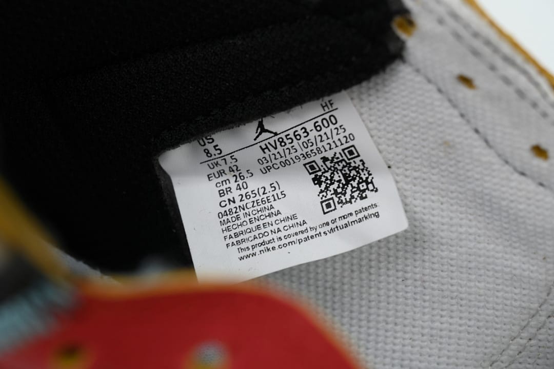 Air Jordan 1 Retro High OG Chicago Shadow (Colorway 3)