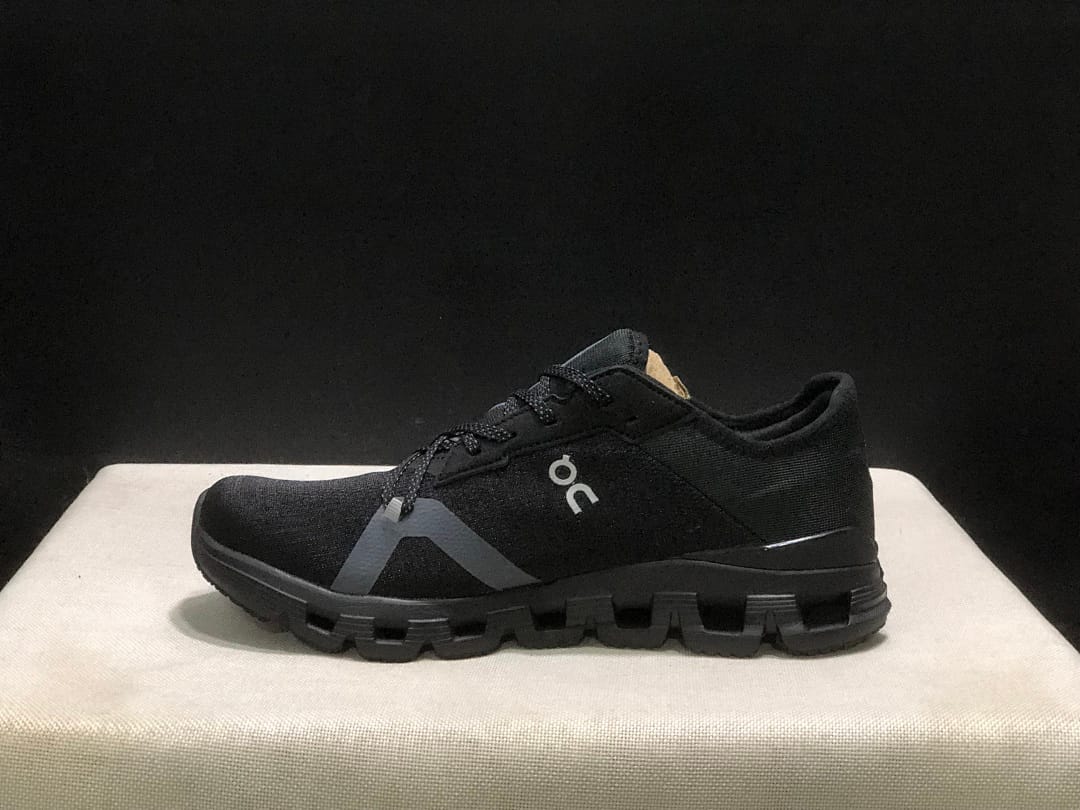 On Cloud X4 AD (Colorway 2)