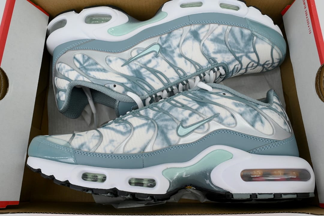 Nike Air Max Plus x MA Edition Palm Pack - Waterway