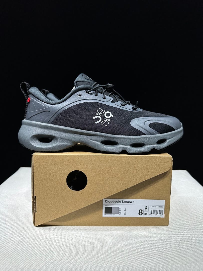 On × LOEWE Cloudventure 3.0 (Colorway 31)