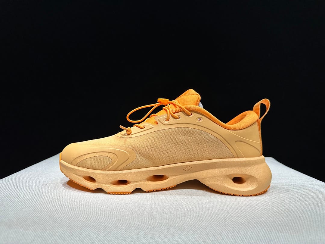 On × LOEWE Cloudventure 3.0 (Colorway 21)