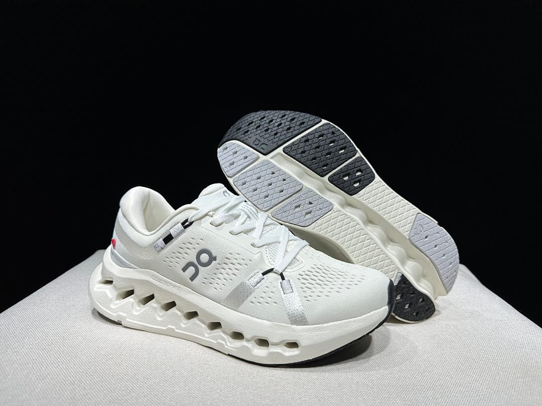 On Cloudsurfer 2 (Colorway 3)
