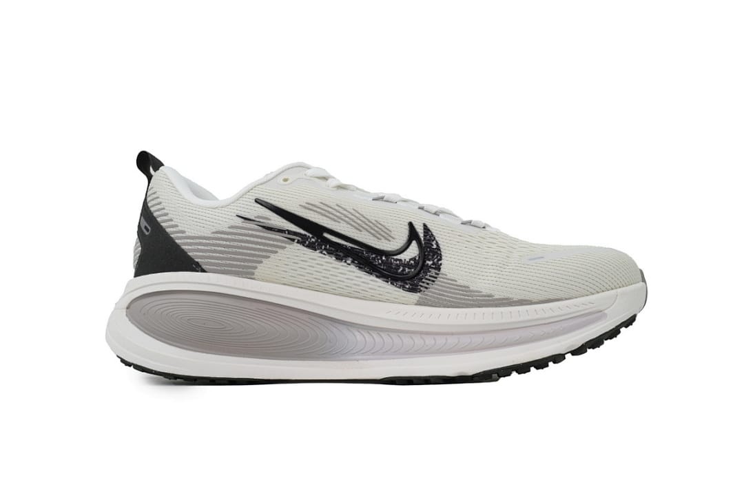 Nike Zoom Vomero 18 AA Edition Run Pack