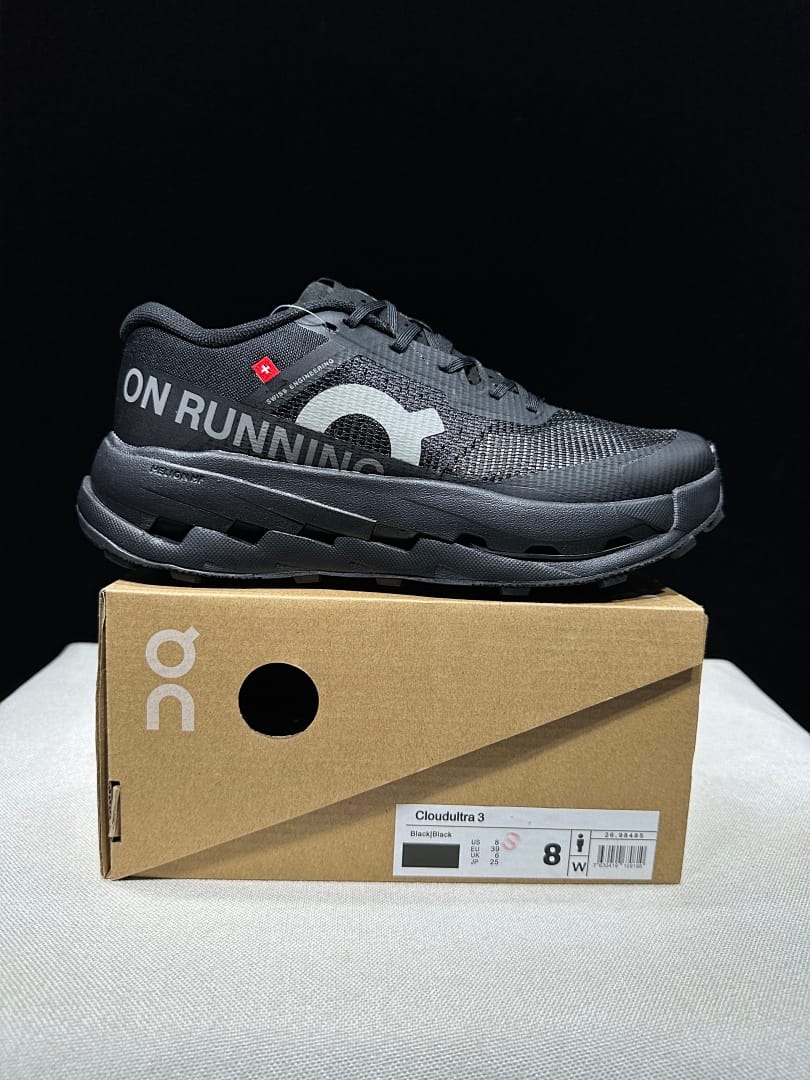 On Cloudultra 3 (Colorway 11)