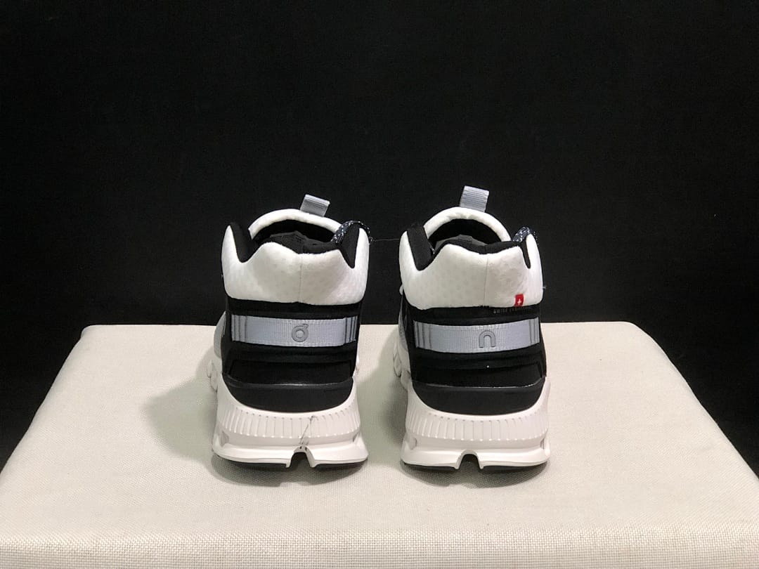 On Cloud Hi Edge (Colorway 27)