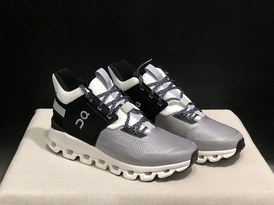 On Cloud Hi Edge (Colorway 27)