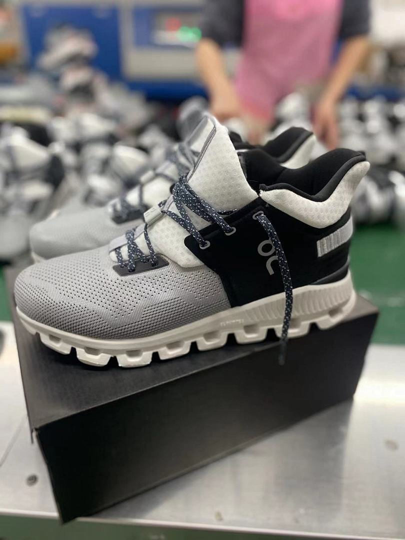 On Cloud Hi Edge (Colorway 27)