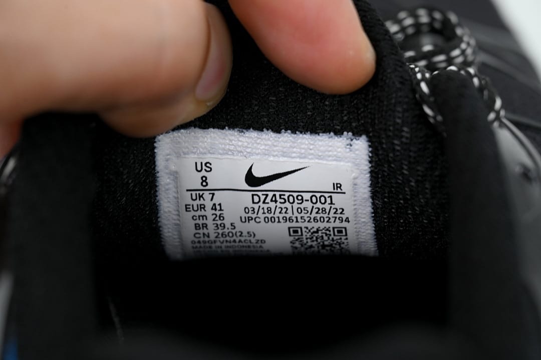 Nike Air Max Plus x MA Edition Unity