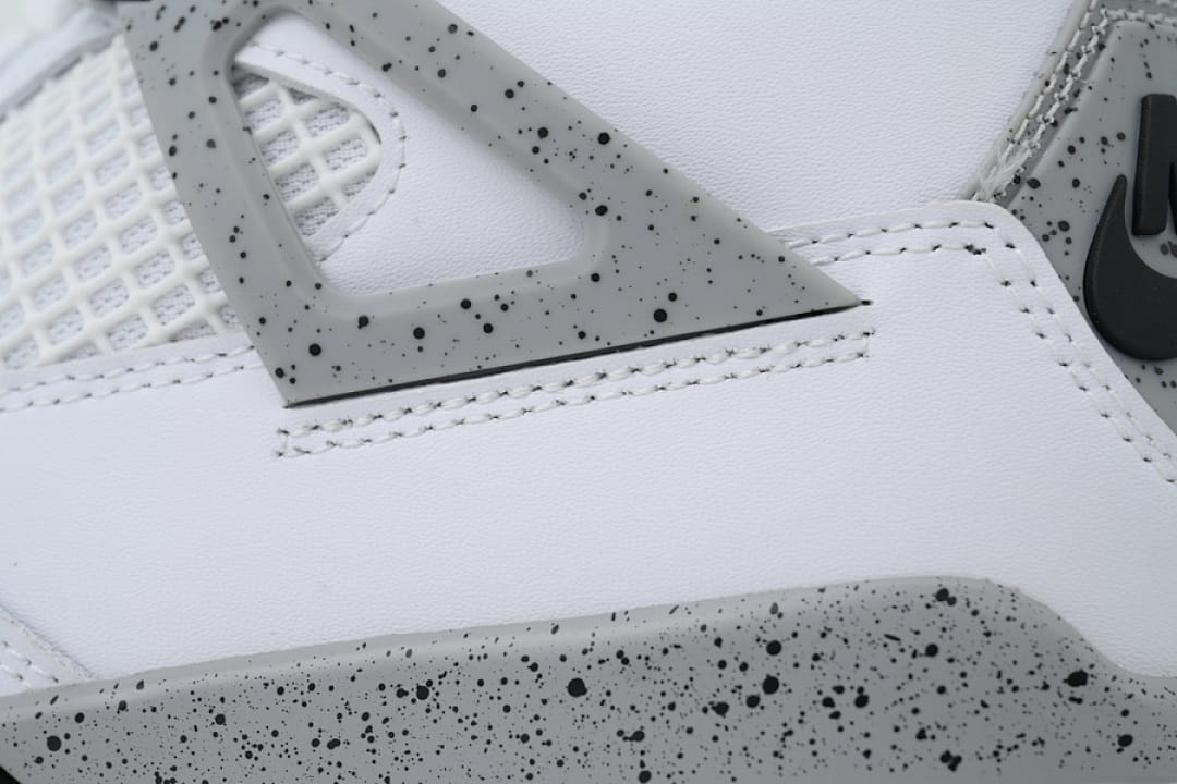 Air Jordan 4 Retro White Cement