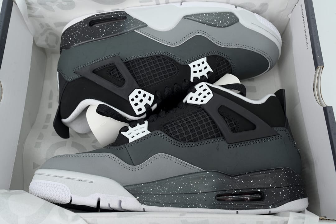 Air Jordan 4 Retro Fear (Colorway 2)