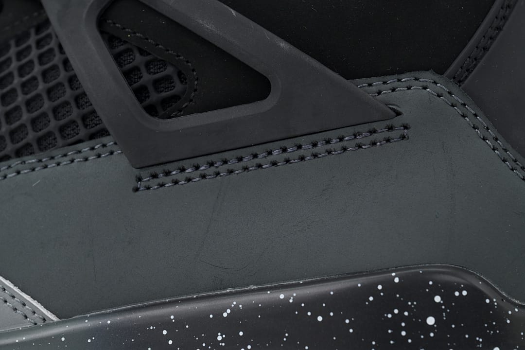 Air Jordan 4 Retro Fear (Colorway 2)