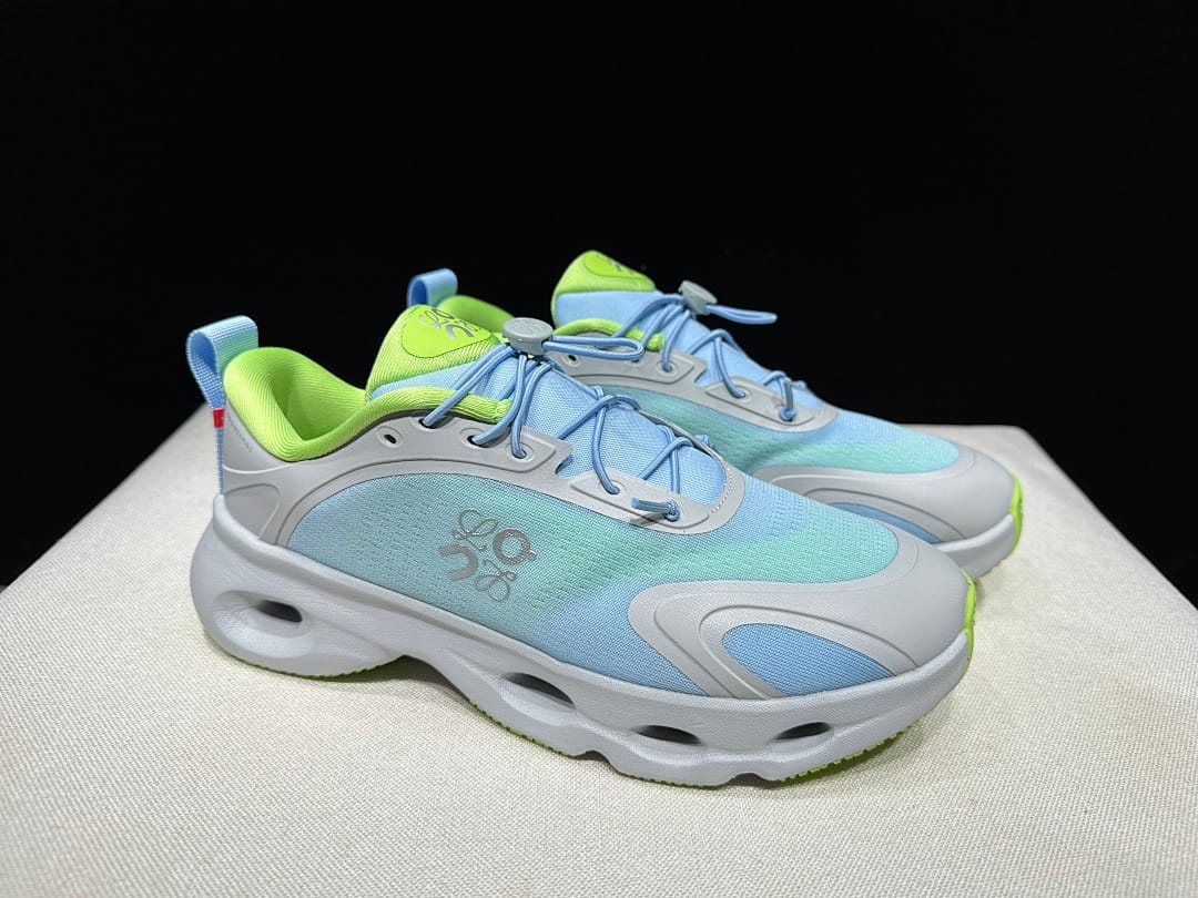 On × LOEWE Cloudventure 3.0 (Colorway 18)