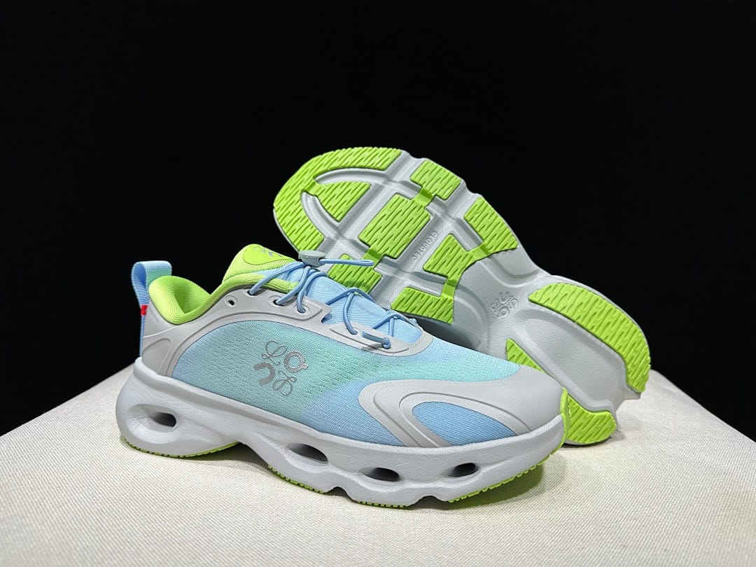 On × LOEWE Cloudventure 3.0 (Colorway 18)